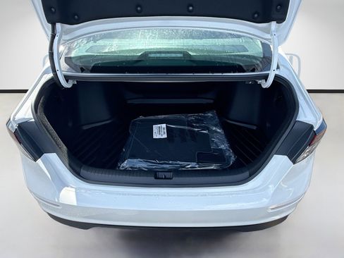 New 2026 Honda Accord LX image 21