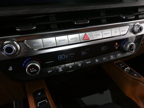 Used 2025 Kia Telluride SX X-Line image 14