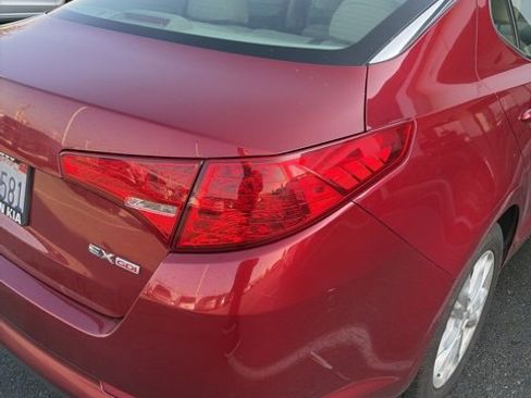 Used 2013 Kia Optima EX w/ Premium Pkg image 5