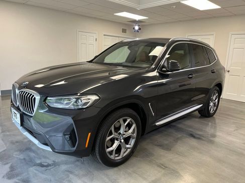 Used 2024 BMW X3 xDrive30i w/ Convenience Package AWD/4WD image 4