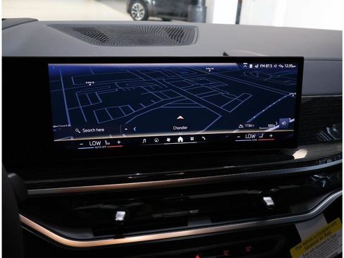 Used 2026 BMW X5 sDrive40i w/ M Sport Package RWD image 18