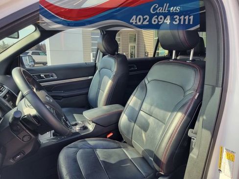 Used 2017 Ford Explorer Sport w/ Equipment Group 401A image 14
