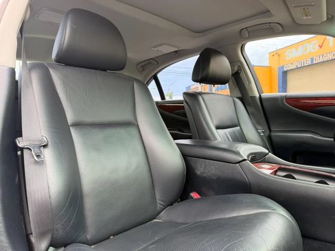 Used 2008 Lexus LS 460 L RWD image 16