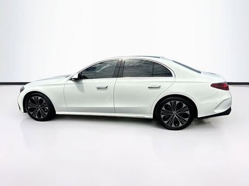 Used 2025 Mercedes-Benz E 450 4MATIC Sedan image 5
