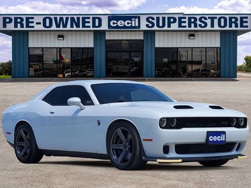 Used 2022 Dodge Challenger SRT Hellcat Redeye RWD image 1