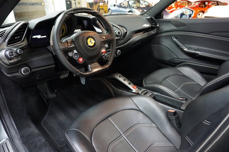 Used 2018 Ferrari 488 Spider RWD image 2