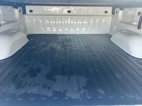 Used 2018 Chevrolet Silverado 1500 LT w/ All Star Edition image 31