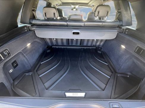 Used 2021 BMW X5 xDrive40i AWD/4WD image 26
