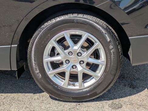 Used 2022 Chevrolet Equinox LT image 9