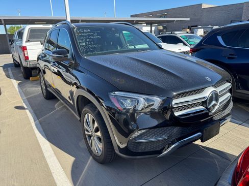 Used 2020 Mercedes-Benz GLE 350 4MATIC image 4