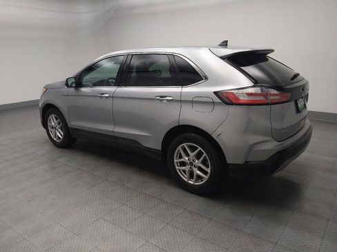Used 2023 Ford Edge SEL image 3