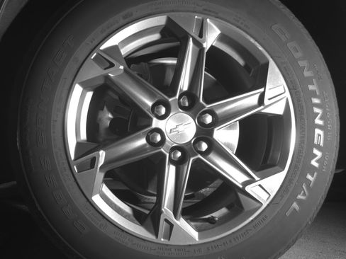 Used 2025 Chevrolet Blazer LT FWD image 12