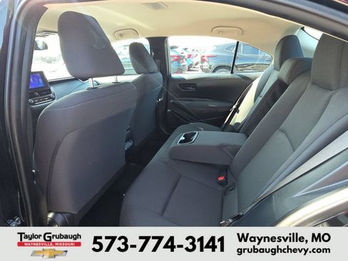 Used 2024 Toyota Corolla LE FWD image 28