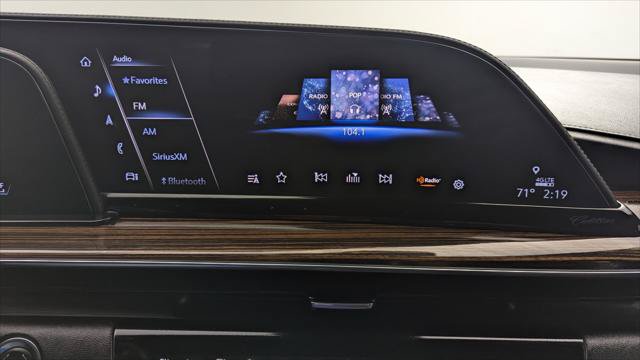 Used 2023 Cadillac Escalade Luxury w/ LPO, Floor Liner Package RWD image 26
