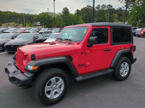 Used 2022 Jeep Wrangler Sport AWD/4WD image 8