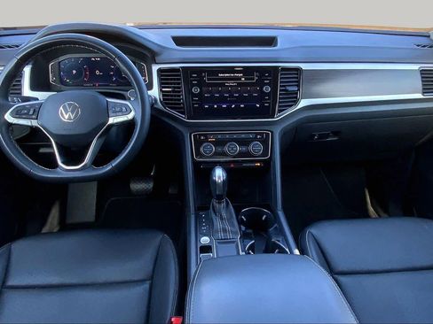 Used 2023 Volkswagen Atlas SE FWD image 16