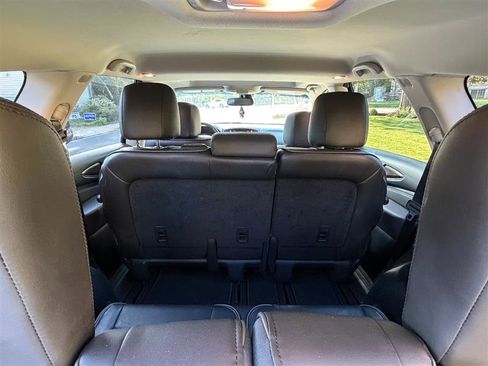 Used 2015 INFINITI QX60 AWD w/ Premium Plus Package image 24