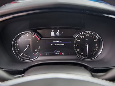 Used 2023 Cadillac XT5 Premium Luxury image 11