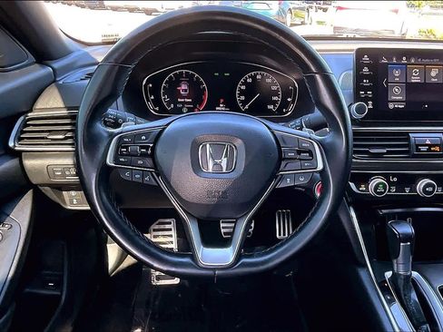 Used 2020 Honda Accord Sport image 5