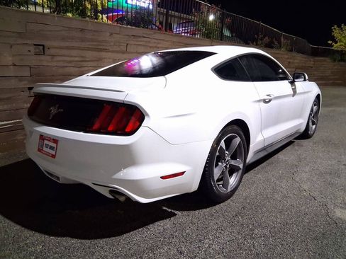 Used 2015 Ford Mustang Coupe w/ Equipment Group 051A RWD image 5