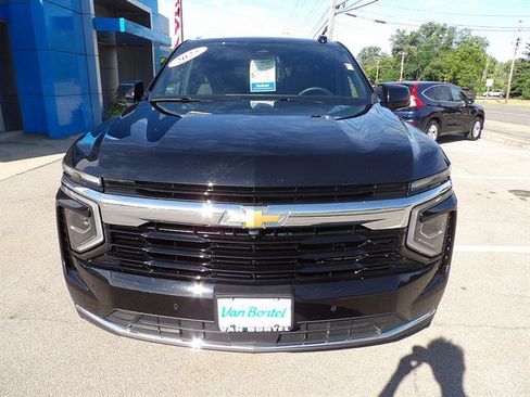 Used 2025 Chevrolet Tahoe LS AWD/4WD image 8