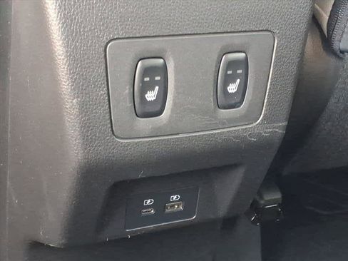 Used 2024 Mitsubishi Eclipse Cross SEL image 24