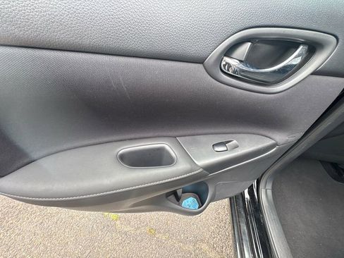 Used 2019 Nissan Sentra S FWD image 15