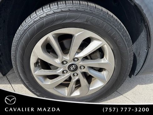 Used 2017 Hyundai Tucson SE Plus AWD/4WD image 23
