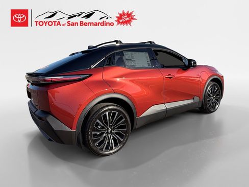 New 2026 Toyota C-HR AWD/4WD image 5