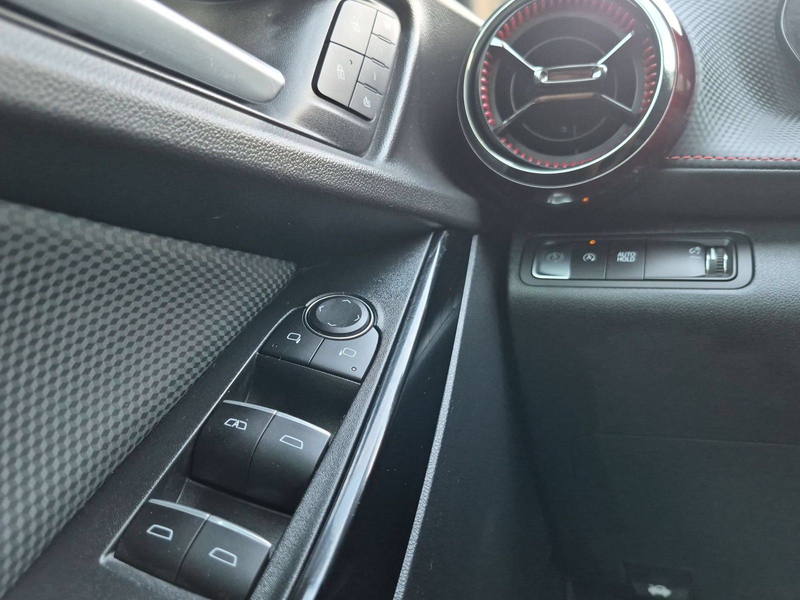Used 2026 Chevrolet Equinox RS w/ Convenience Package III FWD image 16