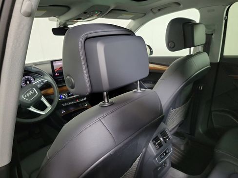 Used 2023 Audi Q5 2.0T Premium Plus w/ Premium Plus Package AWD/4WD image 14