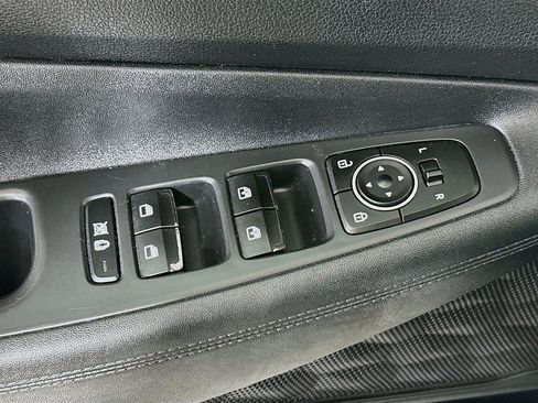 Used 2019 Hyundai Santa Fe SEL w/ Cargo Package AWD/4WD image 18