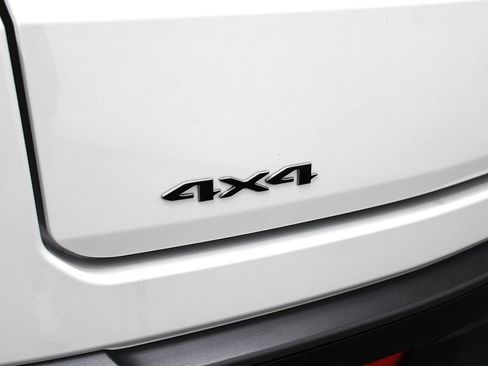 New 2026 Jeep Grand Wagoneer L Limited AWD/4WD image 54