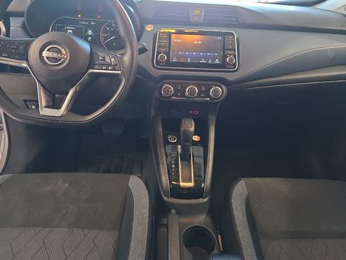 Used 2025 Nissan Versa SV FWD image 4