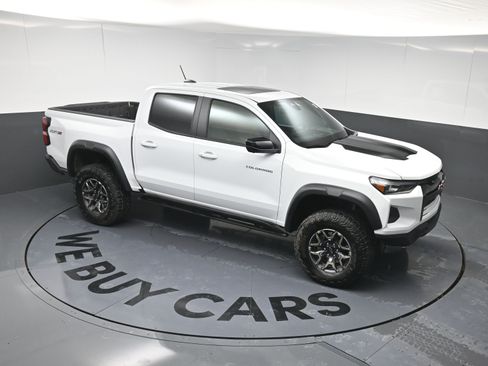 Certified 2026 Chevrolet Colorado ZR2 w/ Technology Package image 34