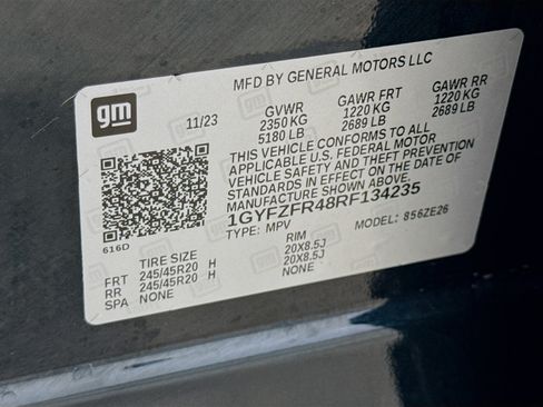 Used 2024 Cadillac XT4 Sport AWD/4WD image 36