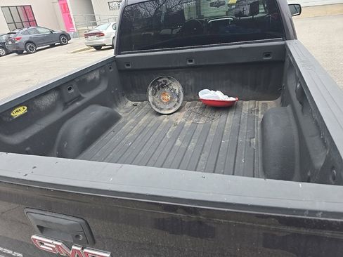 Used 2015 GMC Sierra 1500 SLE w/ SLE Value Package image 10