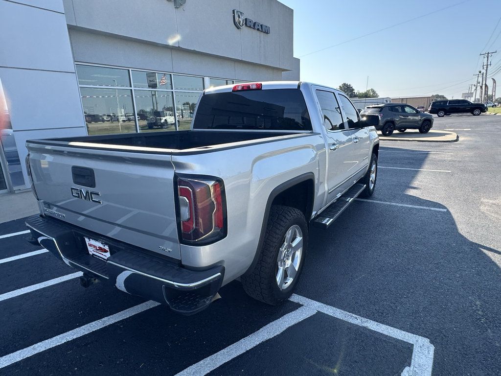 Used 2018 GMC Sierra 1500 SLT w/ SLT Premium Package AWD/4WD image 14