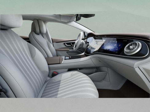 Used 2022 Mercedes-Benz EQS 450+ Sedan image 33
