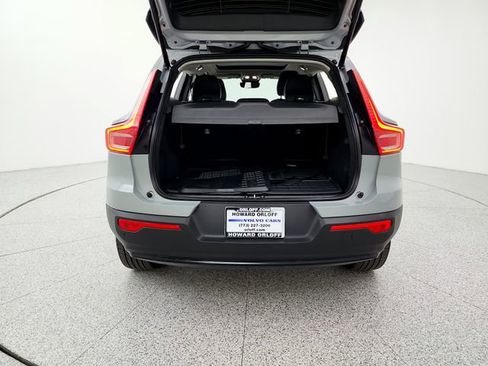 Used 2024 Volvo XC40 B5 Plus w/ Protection Package Premier AWD/4WD image 19