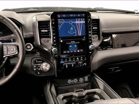 Used 2025 RAM 1500 Limited AWD/4WD image 7