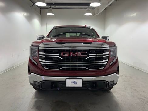 New 2026 GMC Sierra 1500 SLT w/ SLT Premium Package AWD/4WD image 2