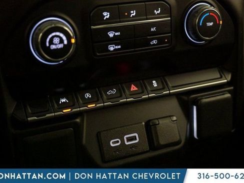 Used 2022 Chevrolet Silverado 1500 Custom image 11