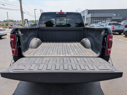 Used 2022 RAM 1500 Laramie AWD/4WD image 14