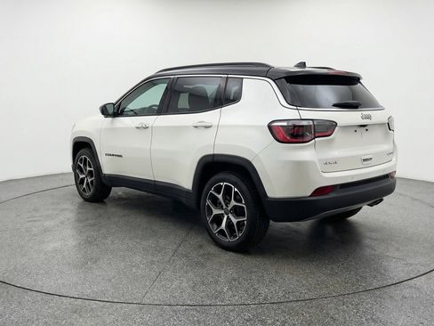Used 2025 Jeep Compass Limited AWD/4WD image 6