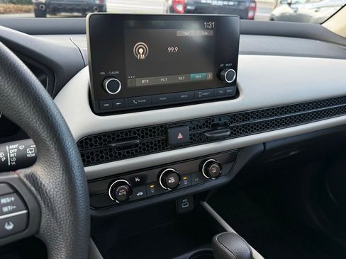 Certified 2023 Honda HR-V LX image 25