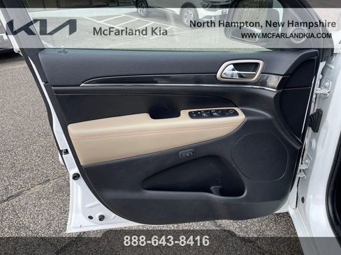 Used 2017 Jeep Grand Cherokee Limited 75th Anniversary image 16