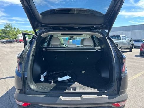 Used 2023 Hyundai Tucson Limited AWD/4WD image 16