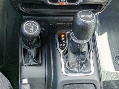 Certified 2024 Jeep Wrangler Unlimited Sport AWD/4WD image 13