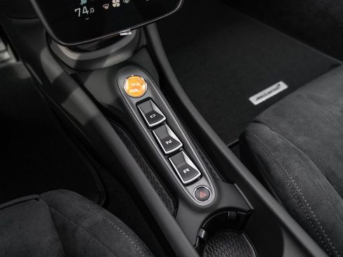 New 2026 McLaren Artura RWD image 21
